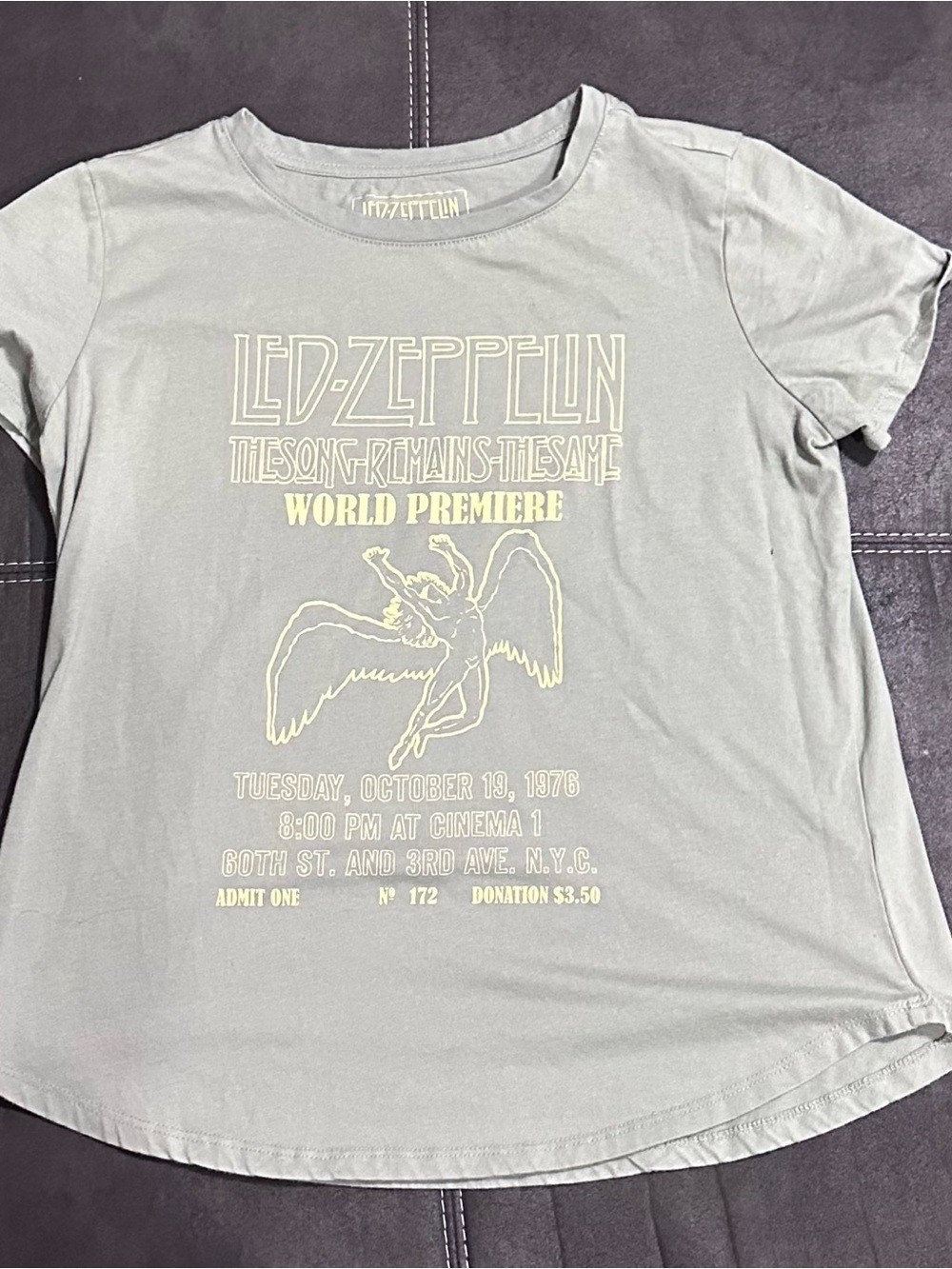 Led Zeppelin Graphic Tee in Light Gray